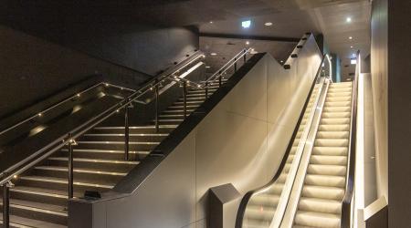 escalators in AO Arena